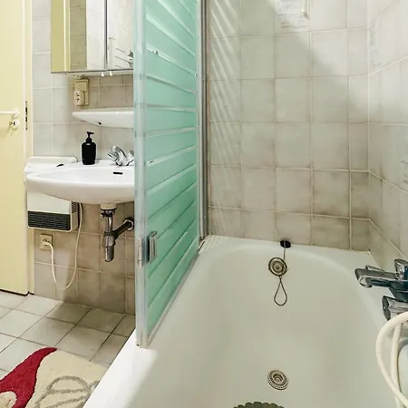 Apartment Awesome In With Wifi Ostend