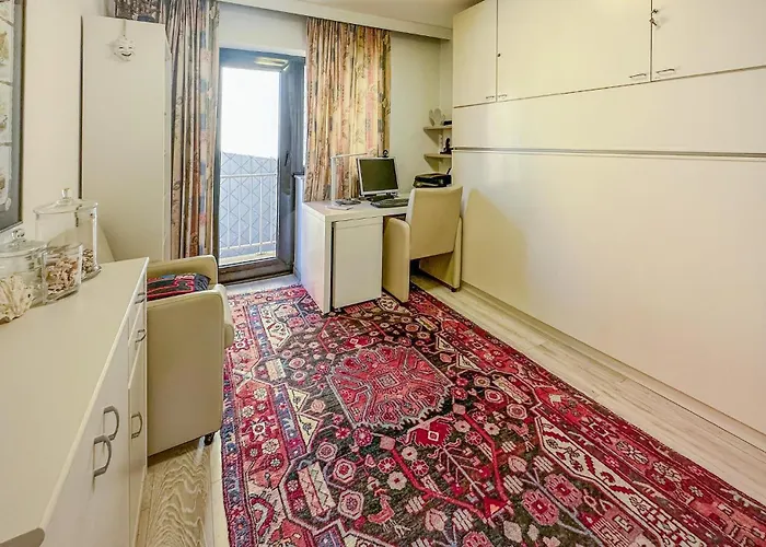 Apartment Awesome In With Wifi