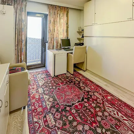 شقة Awesome In With Wifi