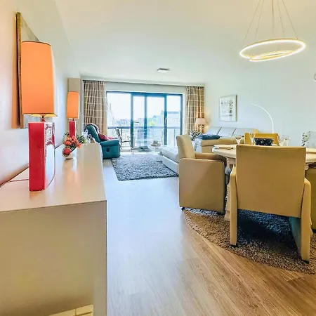 Appartement Awesome In With Wifi